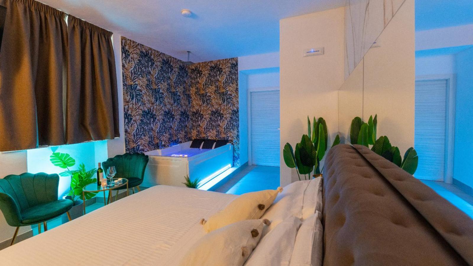 Mazzini Luxury Jacuzzy Suite Catania Bagian luar foto