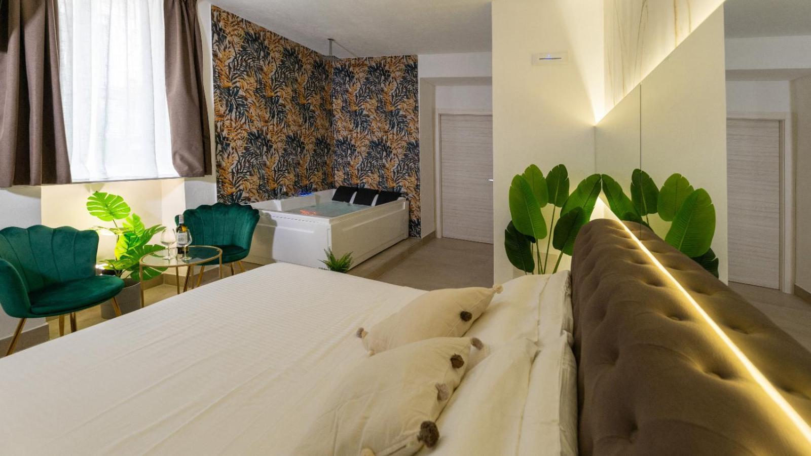 Mazzini Luxury Jacuzzy Suite Catania Bagian luar foto